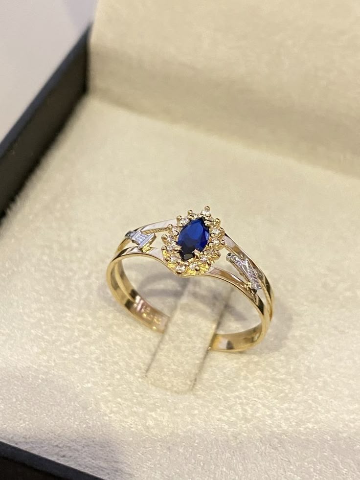 Anel de Formatura Ouro 18k Safira Azul Natural 12 brilhantes