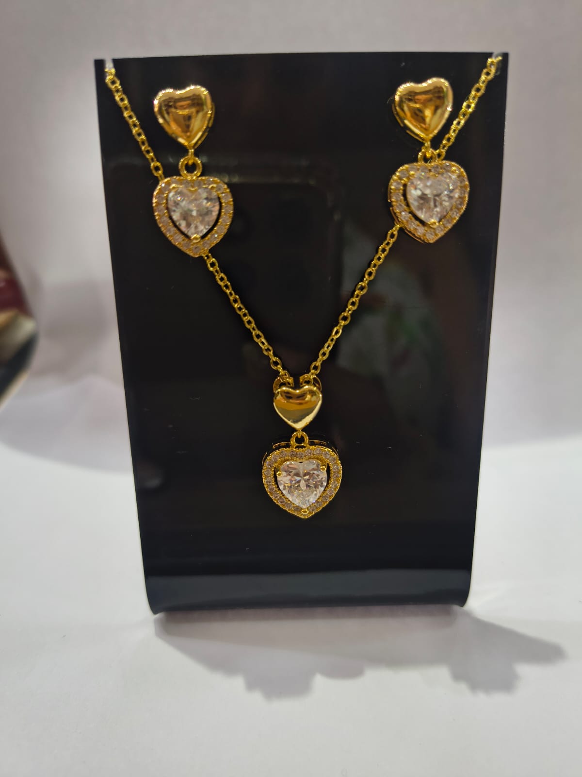 Conjunto Coração Cravejado com Zircônias 45cm