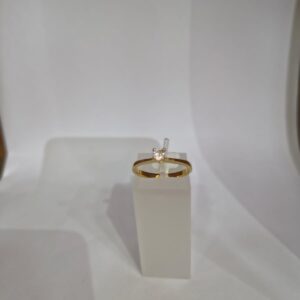 Anel Solitário com Zircônia