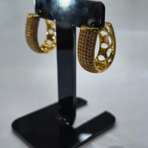 Brinco Argola Click com Zircônias