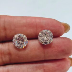 Brinco Ponto de Luz Zircônia 10mm