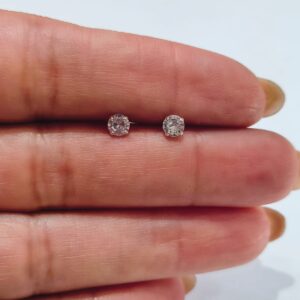 Brinco Ponto de Luz Zircônia 4mm