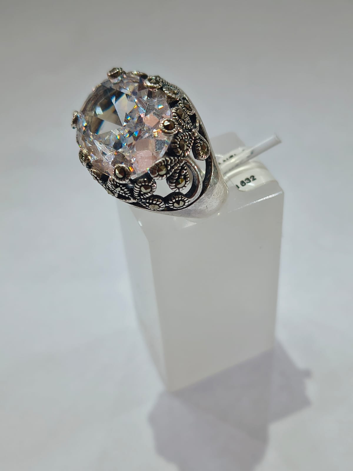 Anel Pedra Zircônia e Marcassita Aro18