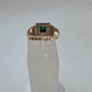 Anel Pedra Verde com Zircônia Branca Aro 21