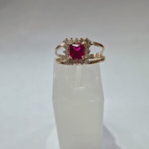 Anel com Zircônia Vermelha e Branca Aro 21