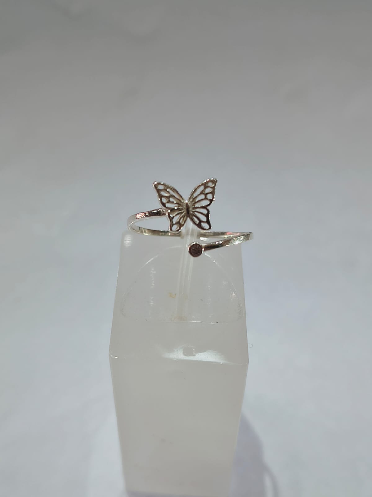 Anel Ajustável Borboleta e Zircônia